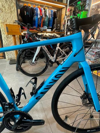 Gebrauchtes Canyon Endurace CF 8 2023 2023 Road & Gravel, Blau — Bild 7 von 44