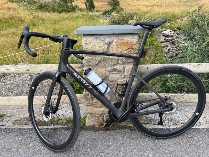 Gebrauchtes Scott Addict RC 20 2026 2026 Road & Gravel