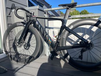 Brugt Canyon Aeroad CFR Cosmos 2023 2023 Road & Gravel — billede 2 af 5