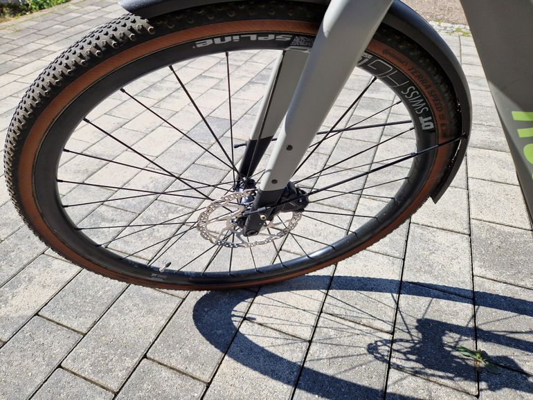 Rose BACKROAD+ GRX RX600 2021 2021 Road & Gravel usato, Grigio chiaro — immagine 8 di 11