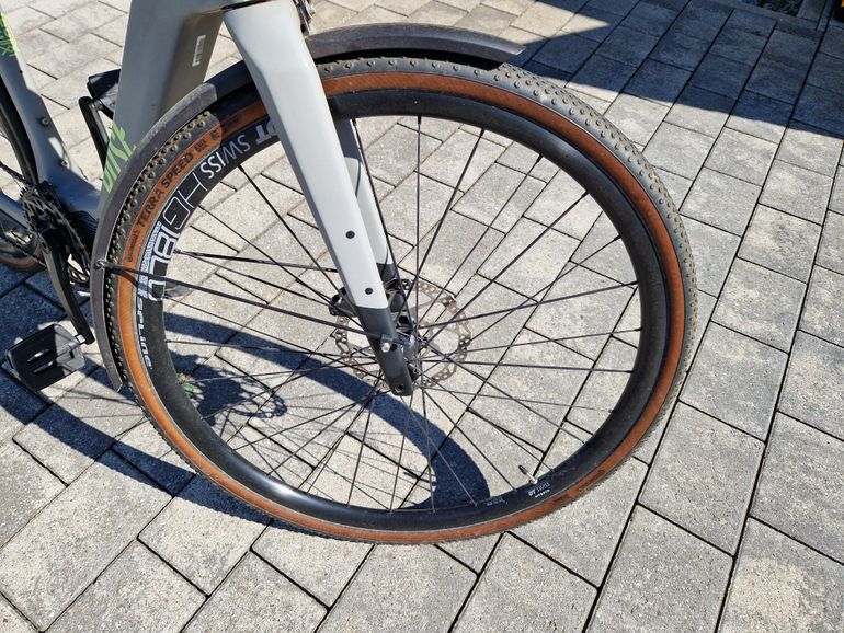 Rose BACKROAD+ GRX RX600 2021 2021 Road & Gravel usato, Grigio chiaro — immagine 7 di 11