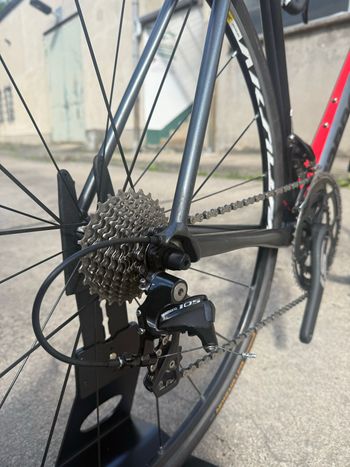 Used Cannondale Caad Shimano 105 2018 Road & Gravel, Black — image 3 of 5