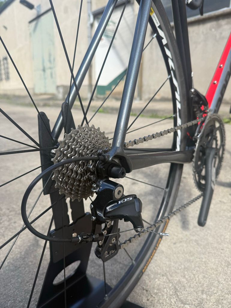 Used Cannondale Caad Shimano 105 2018 Road & Gravel, Black — image 3 of 5