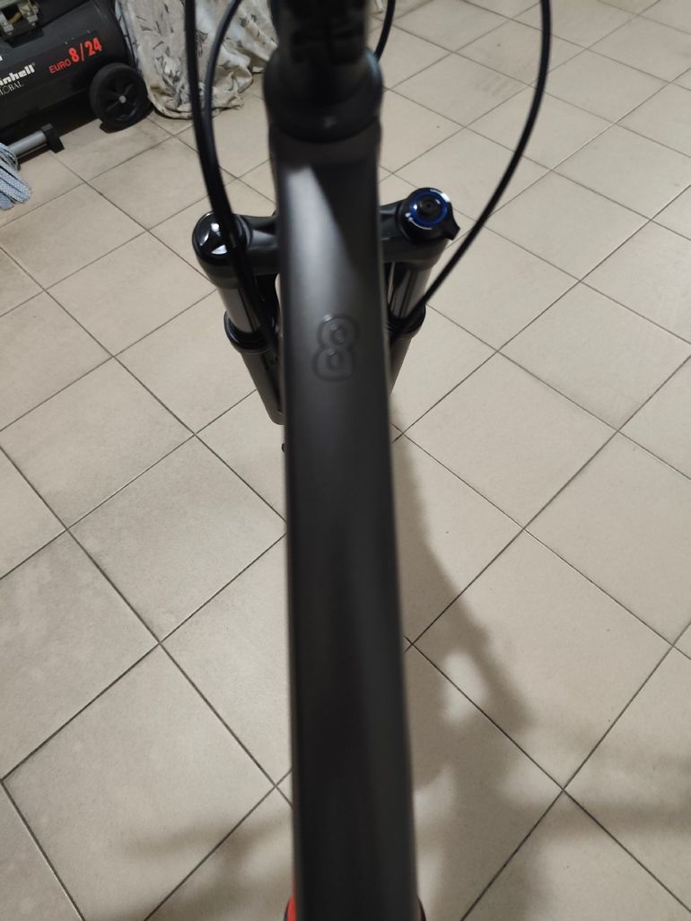 Used Trek procaliber Custom SRAM XX1 Eagle AXS 2024 Mountainbike, Light Gray — image 22 of 34