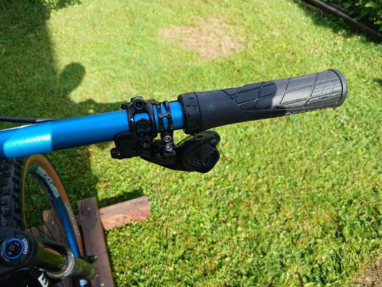 Gebrauchtes Rose UNCLE JIMBO 3 2019 2019 Mountainbike, Hellgrau — Bild 5 von 8
