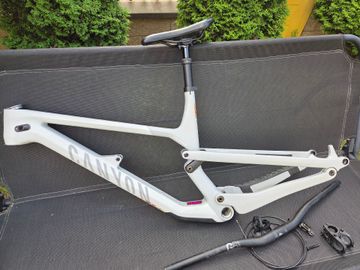 Brugt Canyon Spectral Mullet CF 8 CLLCTV 2023 Frameset 2023 Mountainbike — billede 6 af 8
