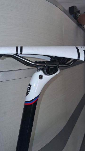 Used Kuota Custom Shimano 105 2014 Road & Gravel, White — image 11 of 18