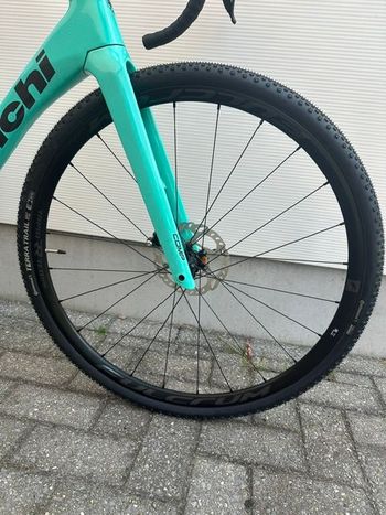Brugt Bianchi Impulso COMP GRX 610 disc 2025 2025 Road & Gravel — billede 4 af 7