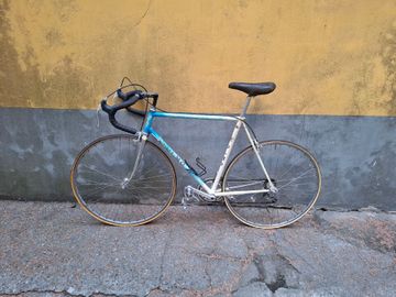 Used Olmo Competition Campagnolo Record 1984 Road & Gravel, White — image 2 of 4