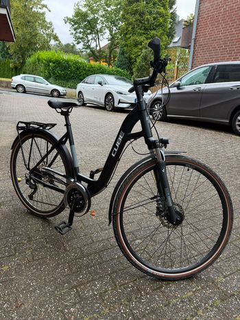 Tweedehands CUBE TOURING EXC 2021 2021 Urban & Touring