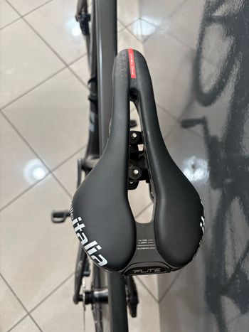 Używany Cervélo R5 Force AXS 2024 2024 Road & Gravel — zdjęcie 5 z 9