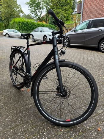 Tweedehands CUBE TRAVEL 2021 2021 Urban & Touring