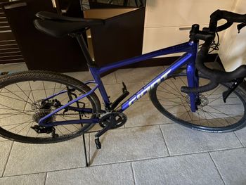 Giant Revolt 1 2024 2024 Road & Gravel de segunda mano