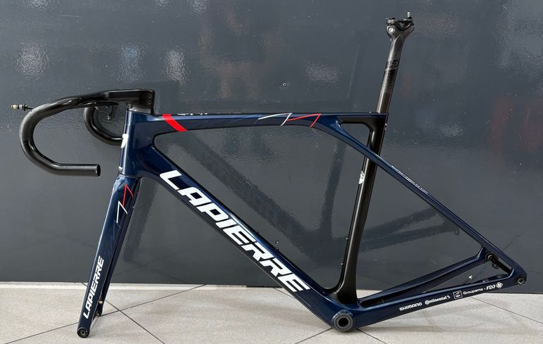 Gebrauchtes Lapierre Xelius SL 8.0 2023 Frameset 2023 Road & Gravel, Blau — Bild 2 von 12