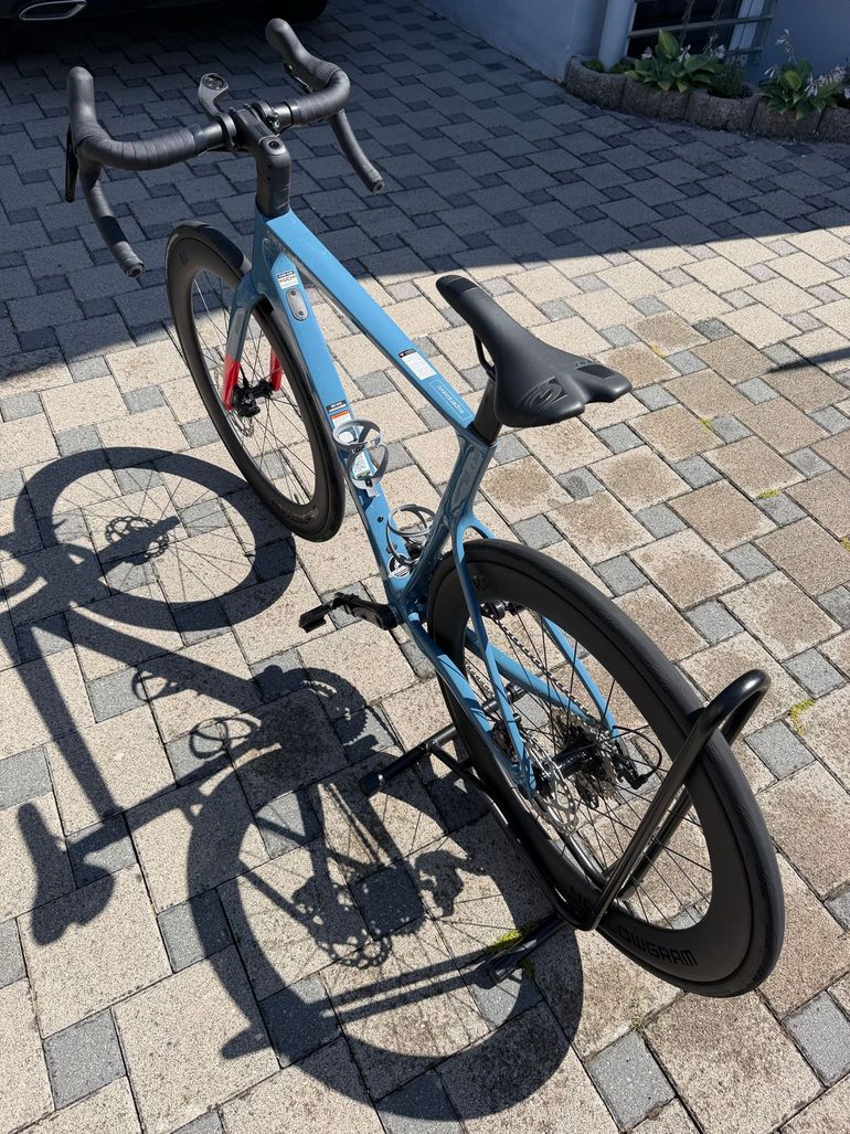 Used Cannondale SuperSix EVO Shimano 105 2024 Road & Gravel, Blue — image 2 of 10
