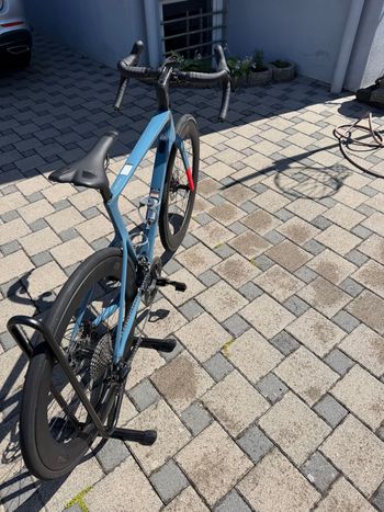 Used Cannondale SuperSix EVO Shimano 105 2024 Road & Gravel, Blue — image 8 of 10