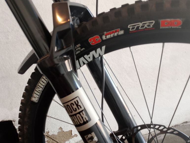 Used Raymon Trailray 9 2024 Mountainbike, Blue, 29 — image 7 of 15