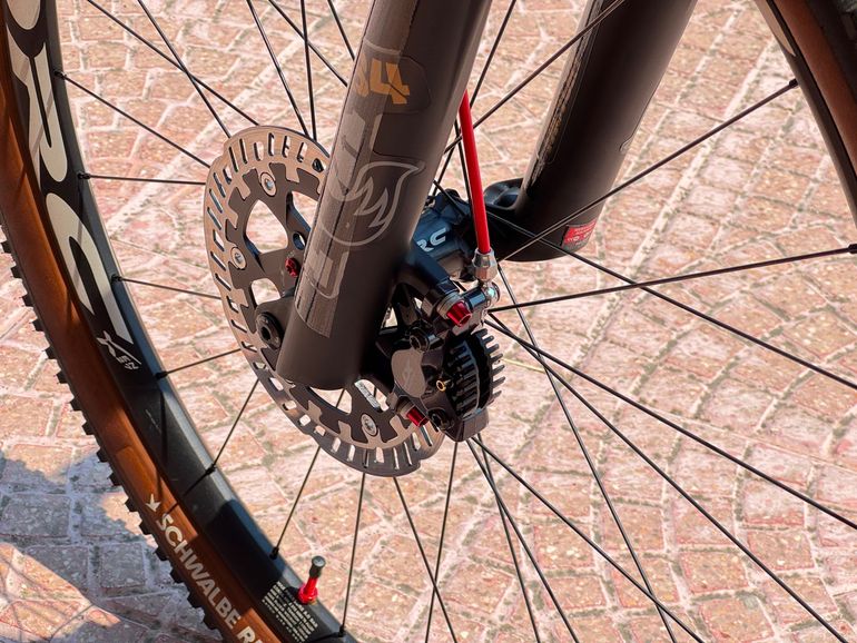 Tweedehands Olympia Iron SRAM GX Eagle 2023 Mountainbike — afbeelding 14 van 24