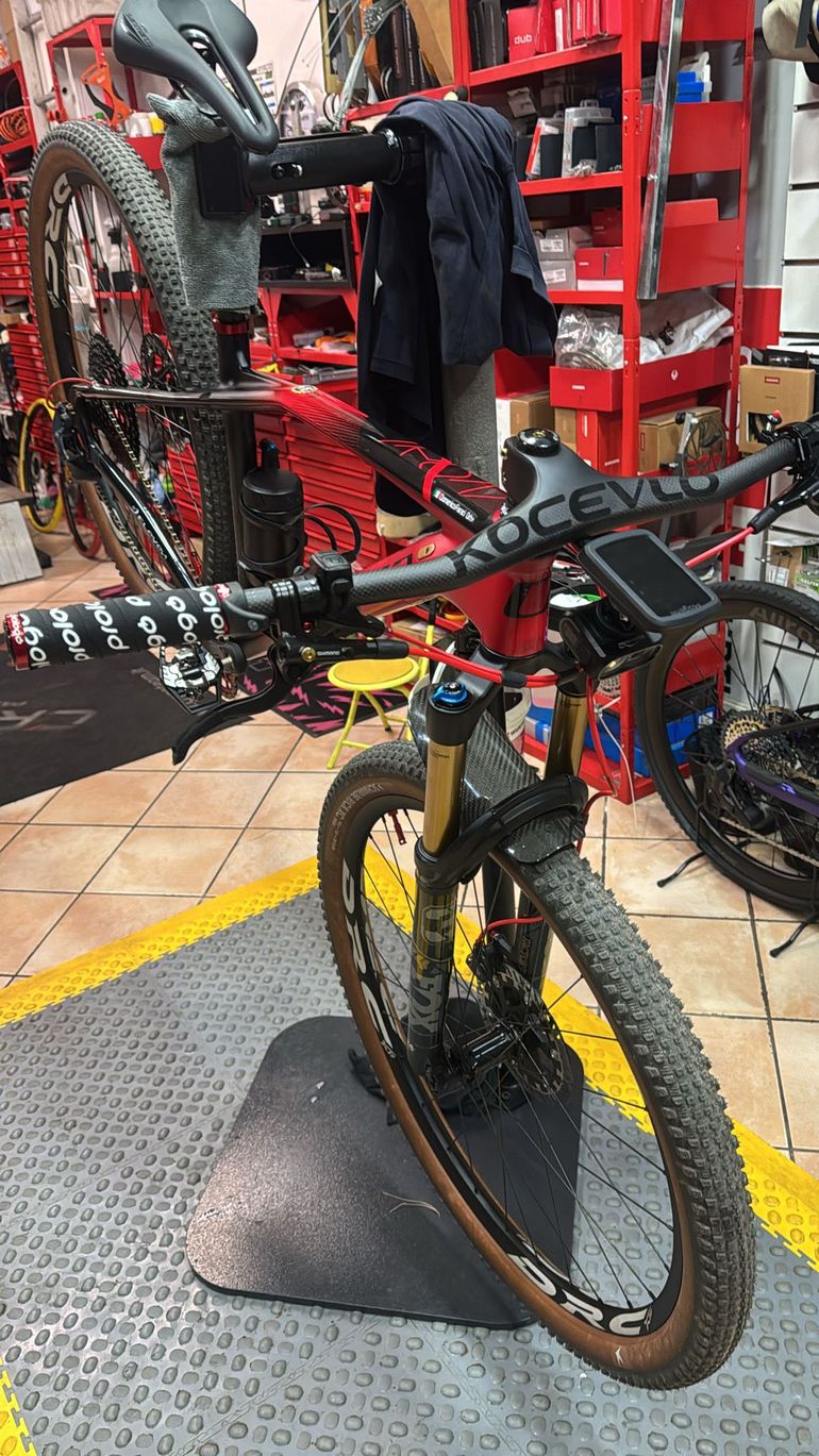 Tweedehands Olympia Iron SRAM GX Eagle 2023 Mountainbike — afbeelding 23 van 24