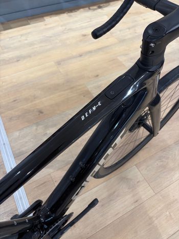 Used Giant Defy Advanced E+ Elite 1 2025 2025 Road & Gravel