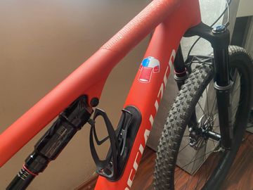 Used Specialized Epic 8 Comp 2025 2025 Mountainbike, Orange — image 4 of 9