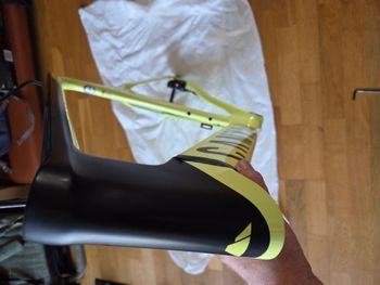 Canyon Aeroad CF SLX 8 Di2 2024 Frameset 2024 Road & Gravel usato, Verde — immagine 27 di 50