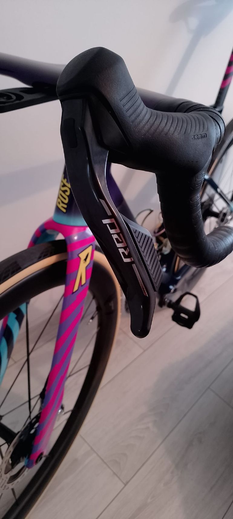 Rose Shave SRAM Red eTap AXS 2026 Road & Gravel d'occasion — image 11 sur 18