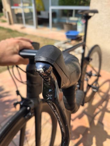 Used Canyon Aeroad CF SLX 9.0 2018 2018 Road & Gravel, Black — image 7 of 10