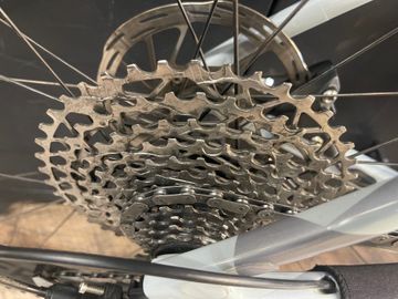 Used Trek Boone 5 2025 2025 Road & Gravel, Light Gray — image 7 of 10