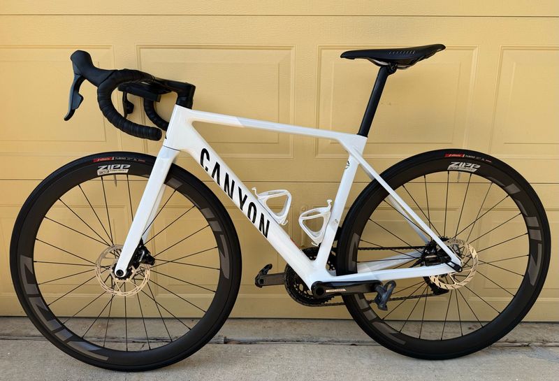 Used Canyon Ultimate CF SLX 8 AXS 2025 2025 Road & Gravel