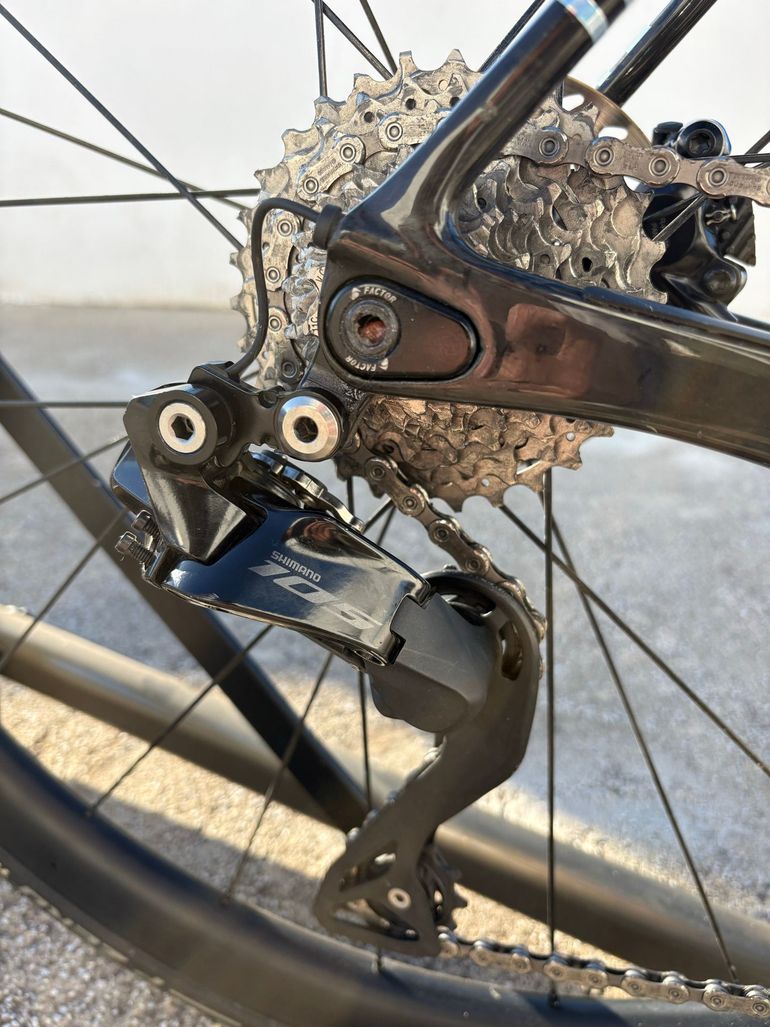 Brugt Facror Custom Shimano 105 2022 Road & Gravel — billede 3 af 8