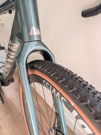Canyon Grizl CF 9 w/ ECLIPS 2026 2026 Road & Gravel d'occasion — image 7 sur 27