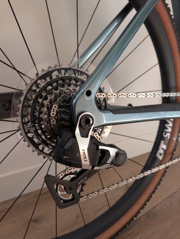 Used Canyon Grizl CF 9 w/ ECLIPS 2026 2026 Road & Gravel, Green — image 10 of 27
