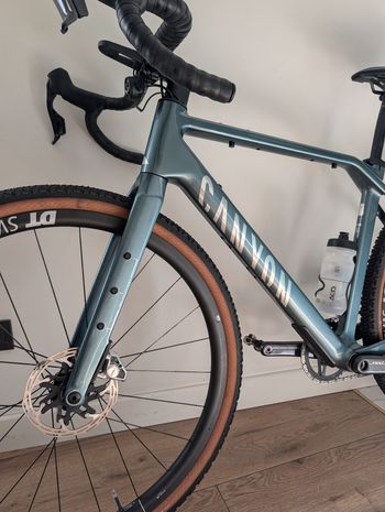 Canyon Grizl CF 9 w/ ECLIPS 2026 2026 Road & Gravel d'occasion — image 2 sur 27