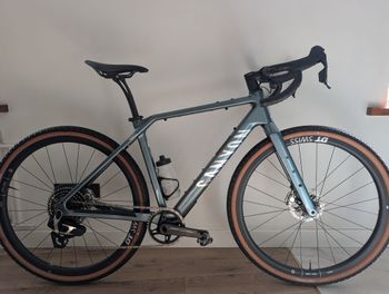 Canyon Grizl CF 9 w/ ECLIPS 2026 2026 Road & Gravel d'occasion — image 5 sur 27