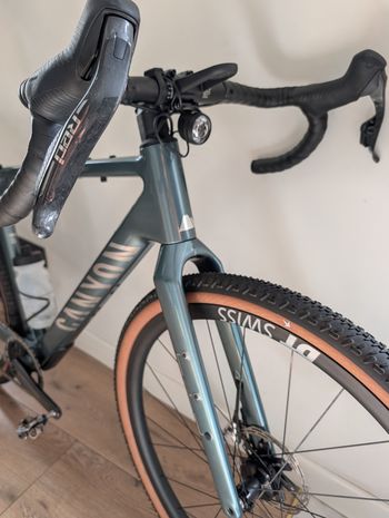 Brugt Canyon Grizl CF 9 w/ ECLIPS 2026 2026 Road & Gravel