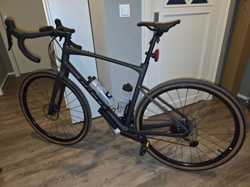 Used Giant Revolt 0 2026 2026 Road & Gravel