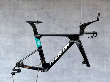 Merida TIME WARP TRI 10K 2025 2025 Road & Gravel usato, Nero — immagine 1 di 12