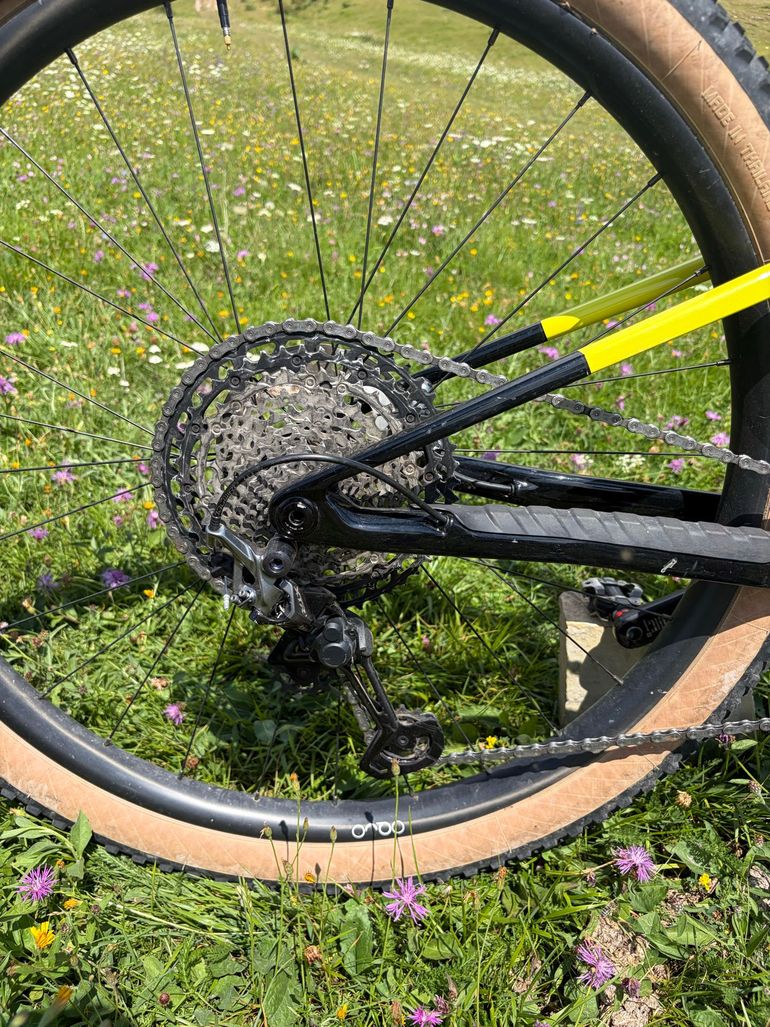 Brugt Orbea OIZ M10 2024 2024 Mountainbike — billede 3 af 6