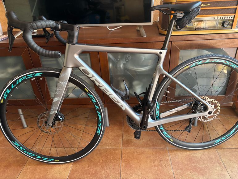 Used Orbea ORCA M30 2023 2023 Road & Gravel, Light Gray — image 2 of 7