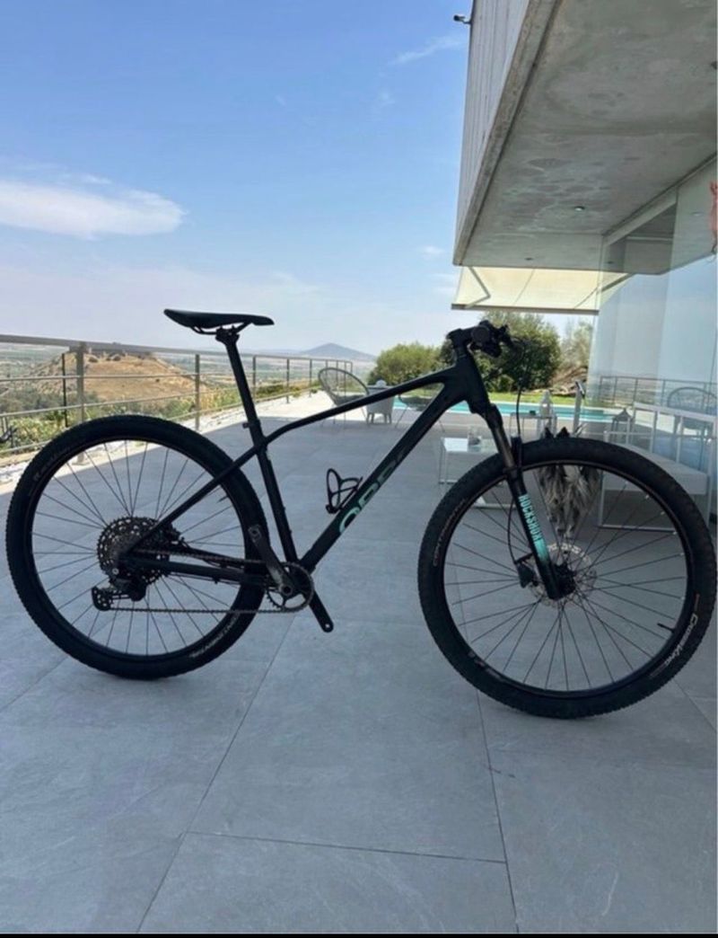 Tweedehands Orbea ALMA H50 2021 2021 MTB