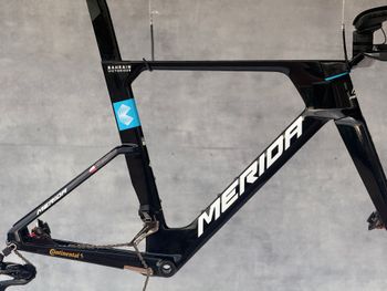 Brugt Merida TIME WARP TRI 10K 2025 2025 Road & Gravel — billede 2 af 16