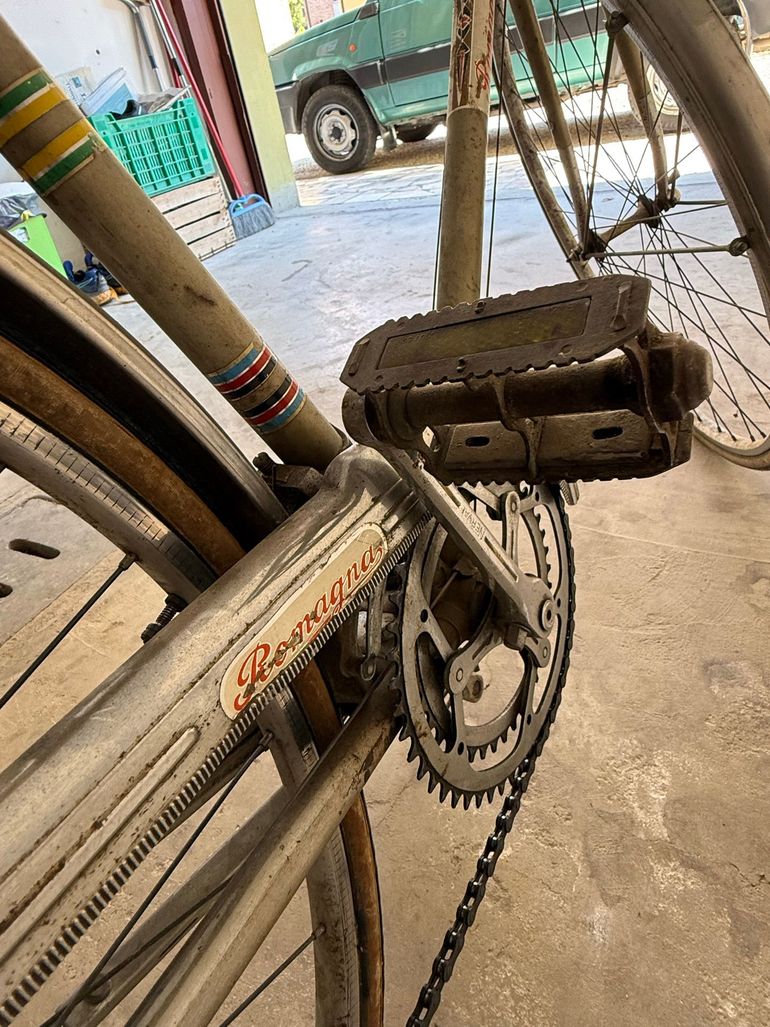 Gebrauchtes Romagna Custom 1975 Urban, Hellgrau — Bild 2 von 13