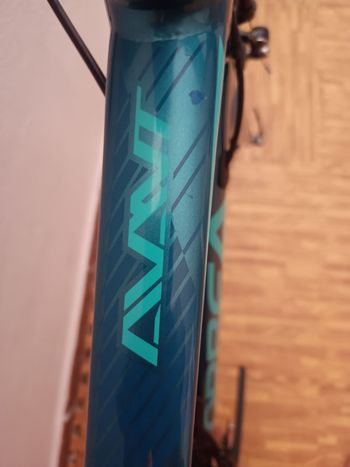 Orbea Avant Shimano 105 2017 Road & Gravel usato, Blu — immagine 8 di 8