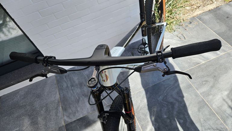 Použité Scott Scale RC Team Issue 2025 2025 Mountainbike — obrázek 4 z 9