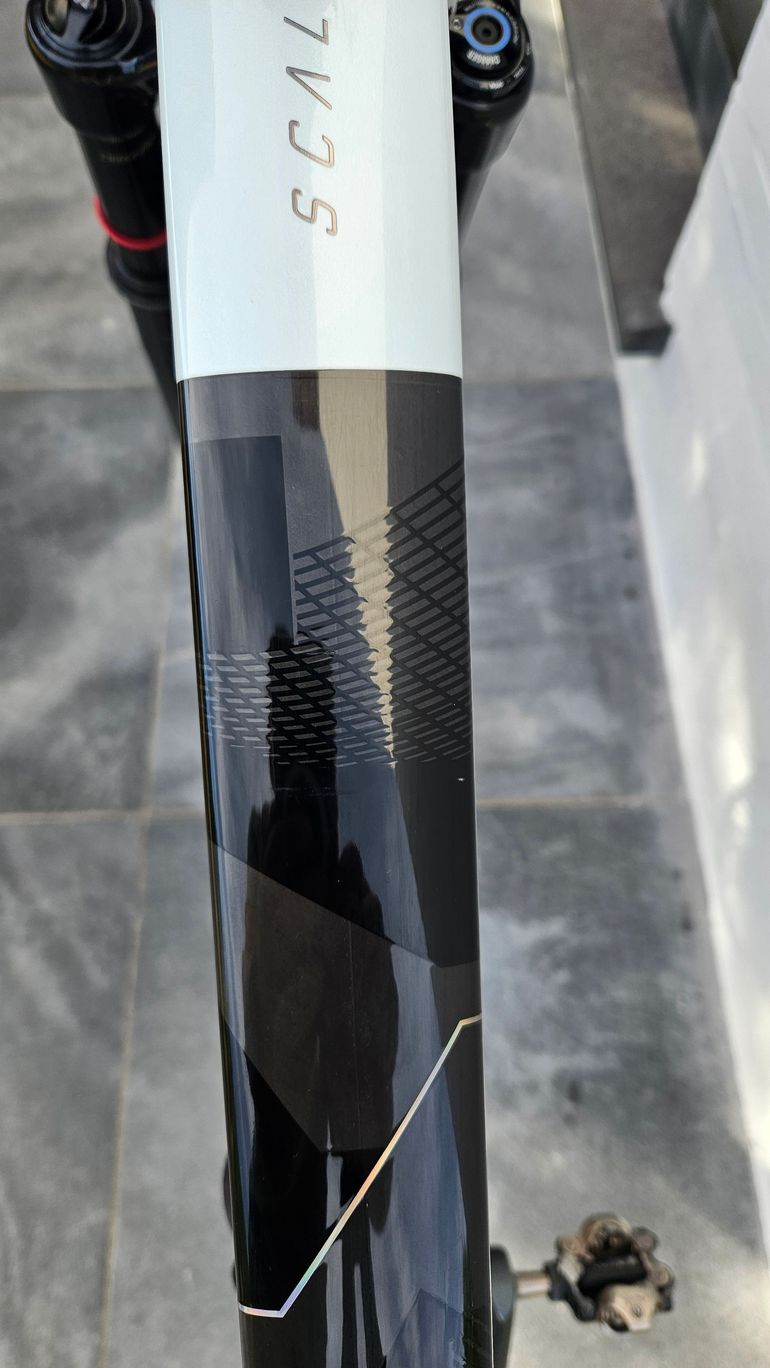 Použité Scott Scale RC Team Issue 2025 2025 Mountainbike — obrázek 9 z 9