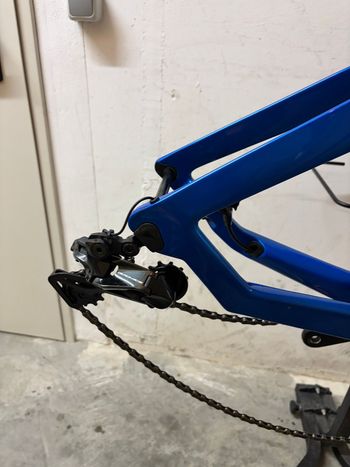 Brugt Canyon Speedmax CFR Disc Di2 2023 2023 Road & Gravel — billede 11 af 11