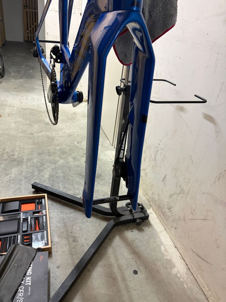 Brugt Canyon Speedmax CFR Disc Di2 2023 2023 Road & Gravel — billede 5 af 11