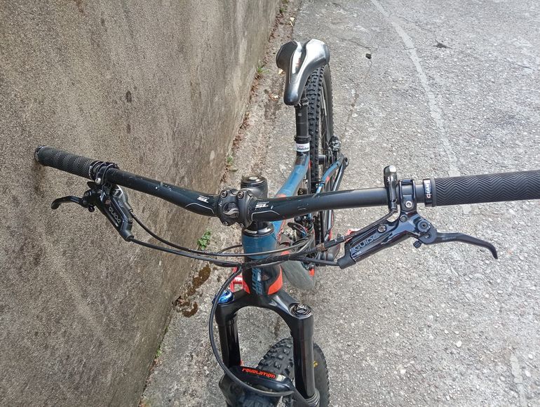 Used Giant Anthem 1 2019 2019 Mountainbike, Blue, 27.5 (650B) — image 4 of 13