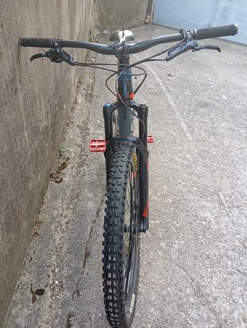 Used Giant Anthem 1 2019 2019 Mountainbike, Blue, 27.5 (650B) — image 3 of 13